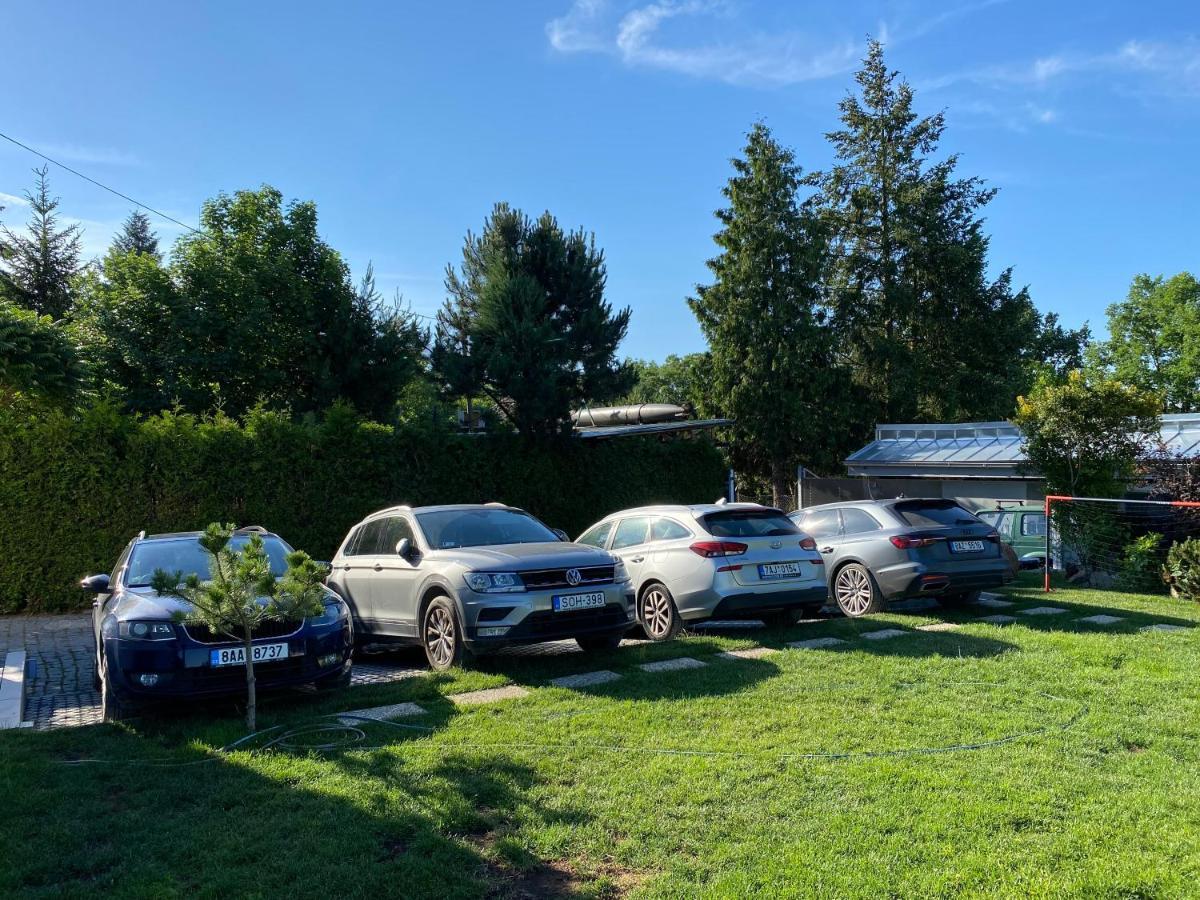 Apartman - E - Vyhlidka Nad Rekou Zdiby Dış mekan fotoğraf
